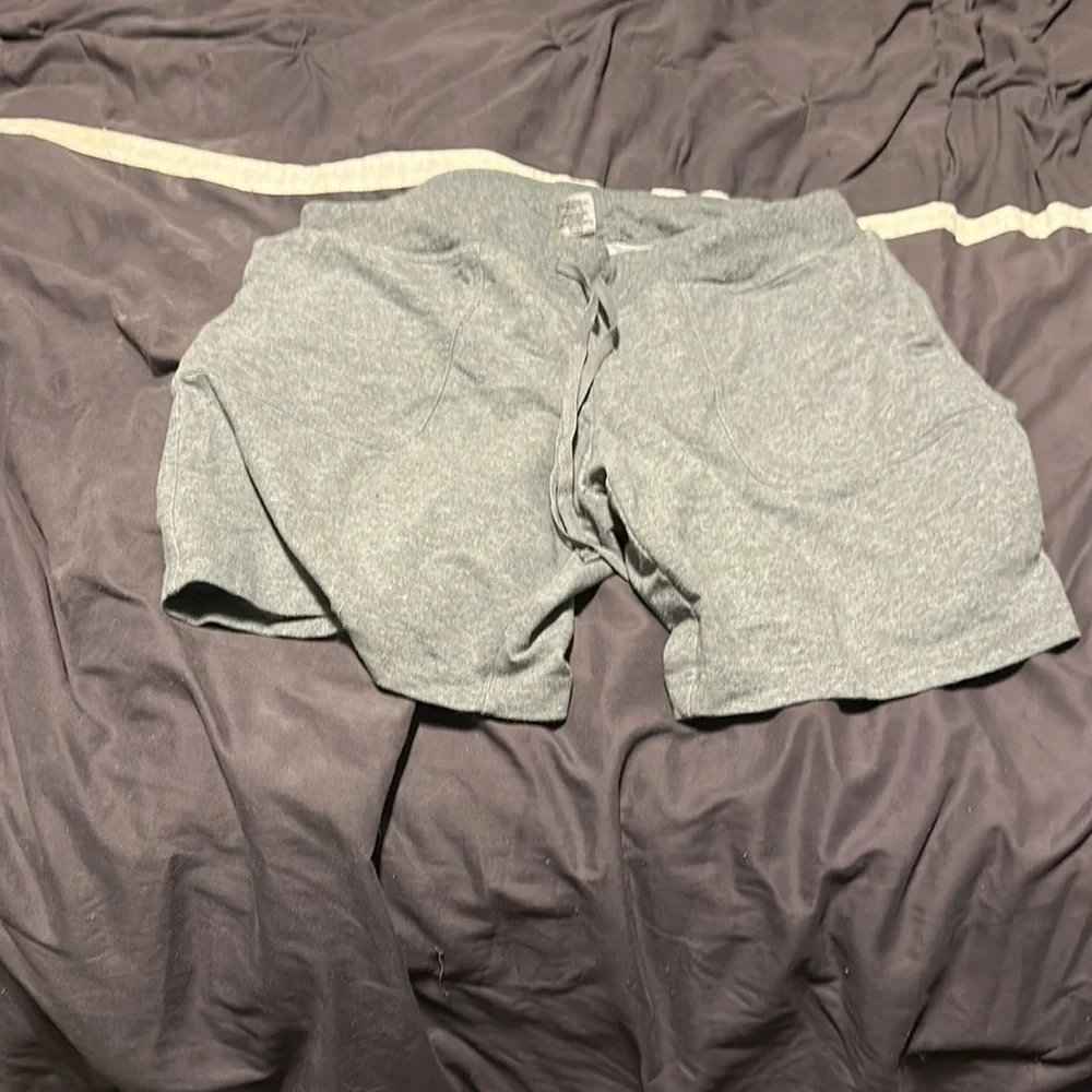 Shorts - Picture 2 of 2